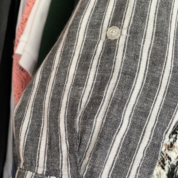 Love Tree Striped Linen Blend Three Quarter Sleeve Tunic - Picture 9 of 9